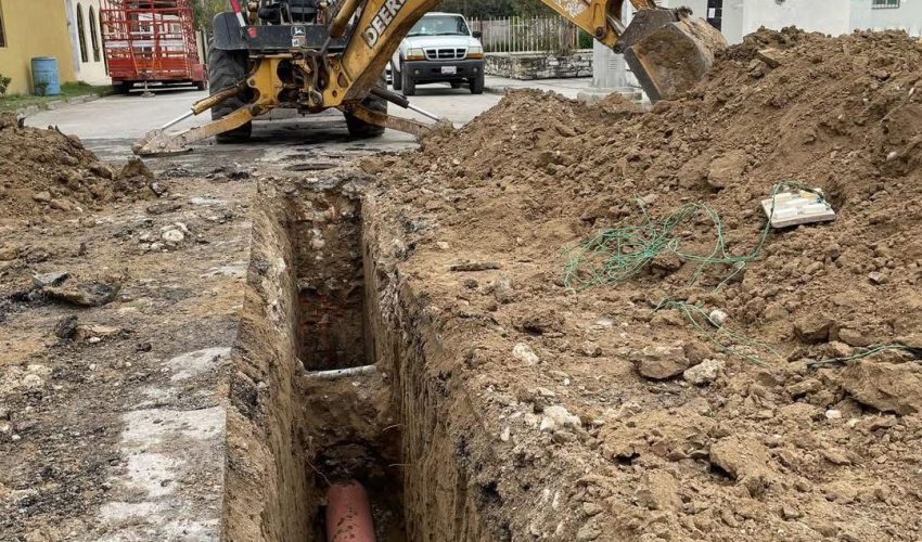 Rehabilitación del drenaje sanitario en la calle Francisco I. Madero